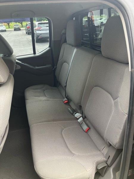 Nissan Frontier 4WD Crew Cab SWB Auto PRO-4X 2016