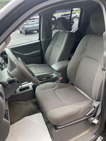 Nissan Frontier 4WD Crew Cab SWB Auto PRO-4X 2016