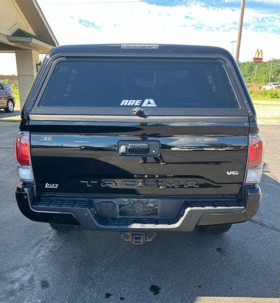 Toyota Tacoma 4WD TRD Off Road Double Cab 5' Bed V6 MT (Natl) 2021
