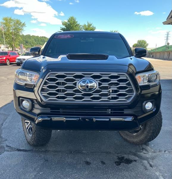 Toyota Tacoma 4WD TRD Off Road Double Cab 5' Bed V6 MT (Natl) 2021