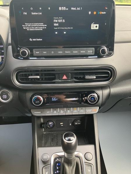 Hyundai Kona SEL Auto AWD 2023