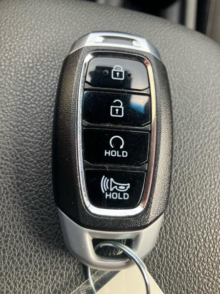 Hyundai Kona SEL Auto AWD 2023