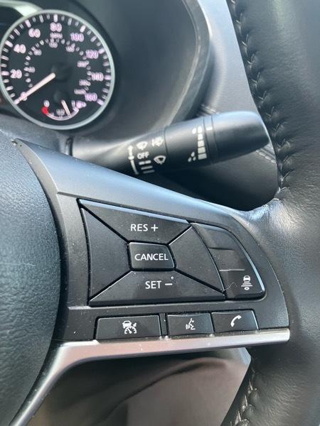 Nissan Sentra SV CVT 2023