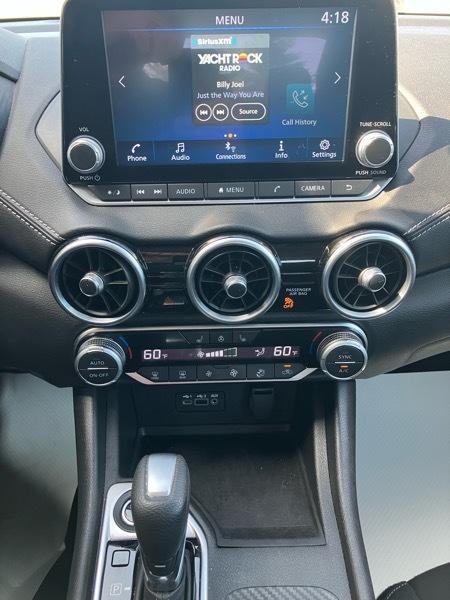 Nissan Sentra SV CVT 2023