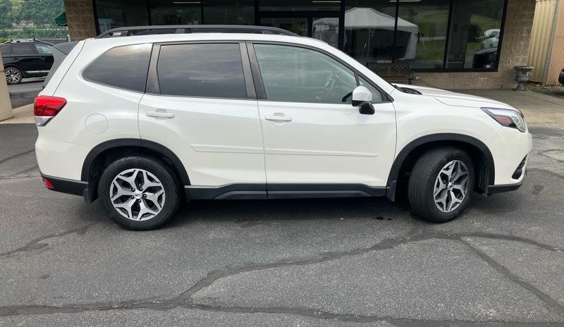 Subaru Forester Premium AWD 2024