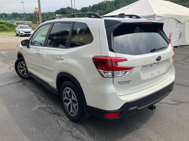 Subaru Forester Premium AWD 2024