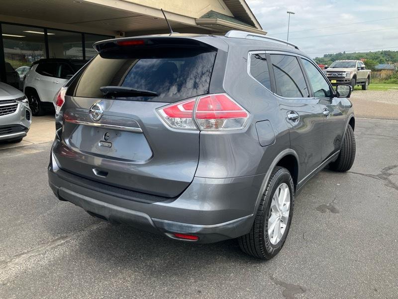 Nissan Rogue AWD 4dr SV 2016