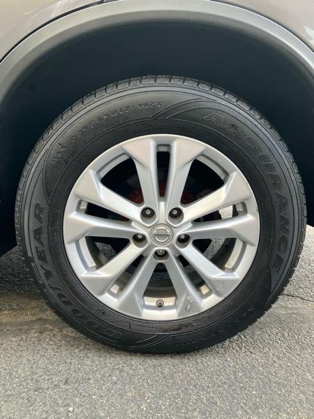 Nissan Rogue AWD 4dr SV 2016