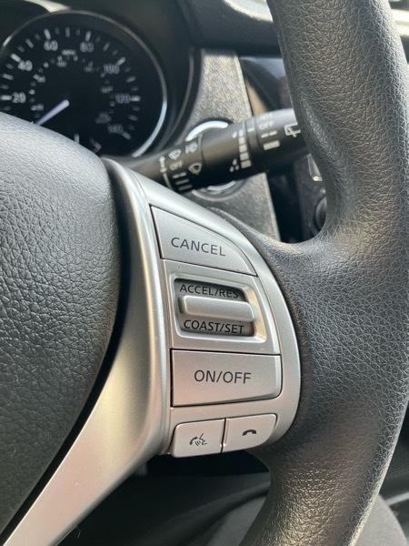 Nissan Rogue AWD 4dr SV 2016
