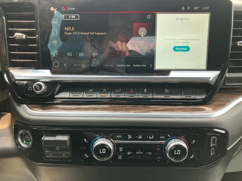 GMC Sierra 1500 4WD Crew Cab 147" Elevation 2024