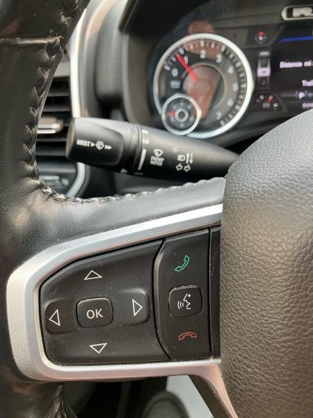 RAM 1500 Big Horn 4x4 Quad Cab 6'4" Box 2023