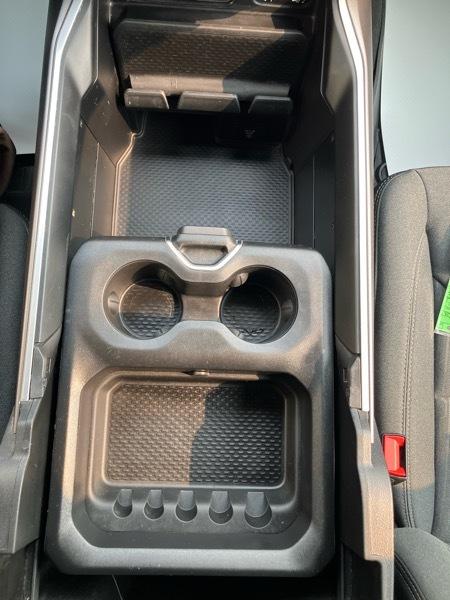 RAM 1500 Big Horn 4x4 Quad Cab 6'4" Box 2023