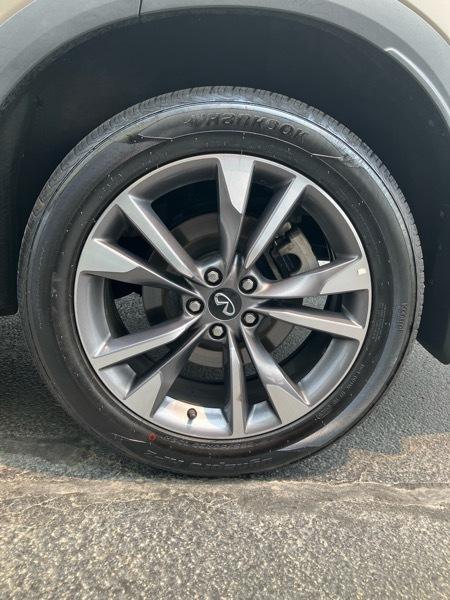 Infiniti QX60 LUXE AWD 2023