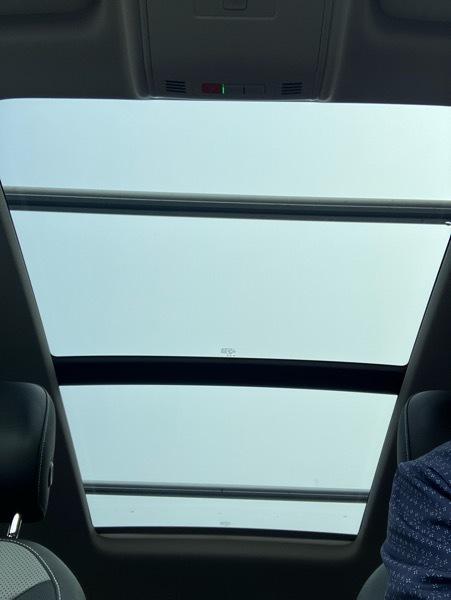 Volkswagen Taos SEL FWD 2022