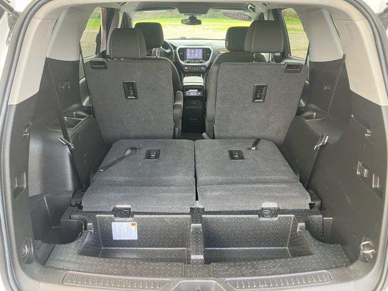 GMC Acadia AWD 4dr SLE 2023