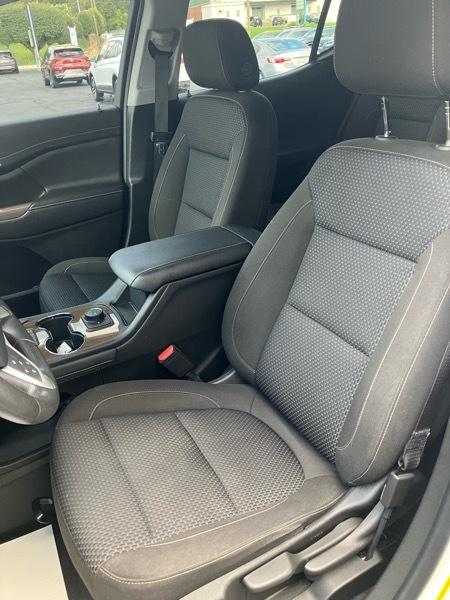 GMC Acadia AWD 4dr SLE 2023