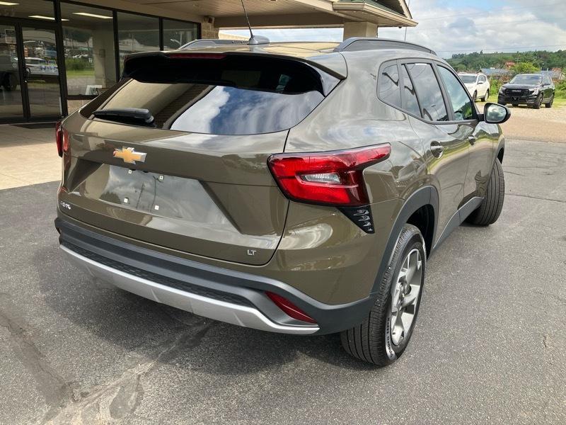 Chevrolet Trax FWD 4dr LT 2024
