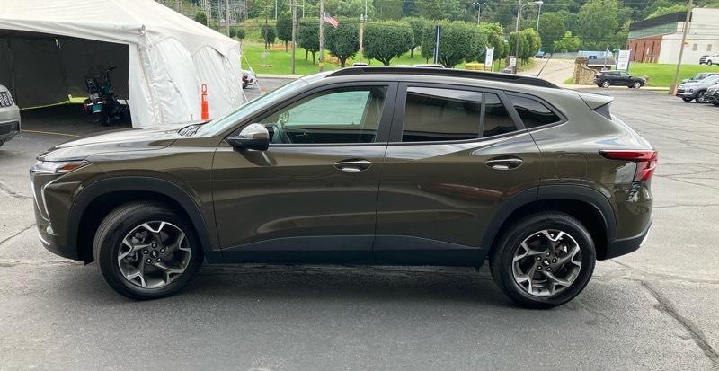 Chevrolet Trax FWD 4dr LT 2024