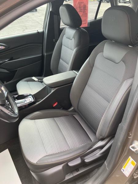 Chevrolet Trax FWD 4dr LT 2024