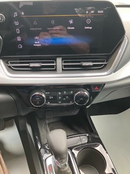 Chevrolet Trax FWD 4dr LT 2024