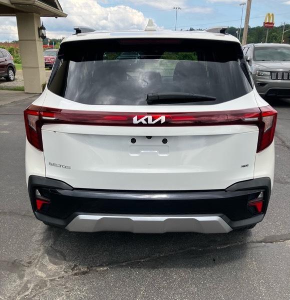 Kia Seltos S IVT AWD 2024