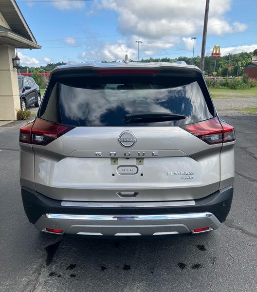 Nissan Rogue AWD Platinum 2023