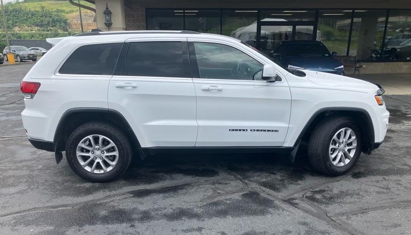 Jeep Grand Cherokee Laredo X 4x4 2021