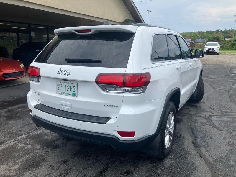 Jeep Grand Cherokee Laredo X 4x4 2021