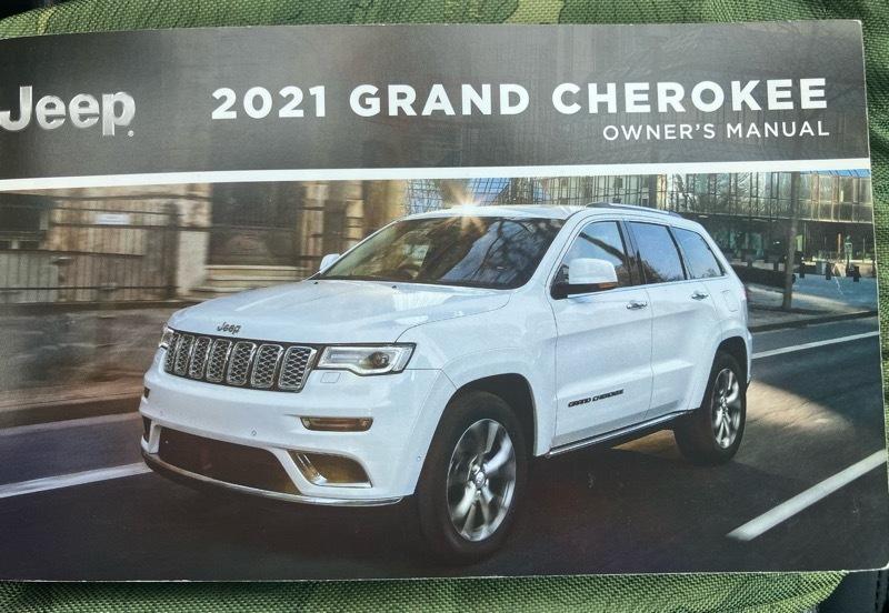 Jeep Grand Cherokee Laredo X 4x4 2021