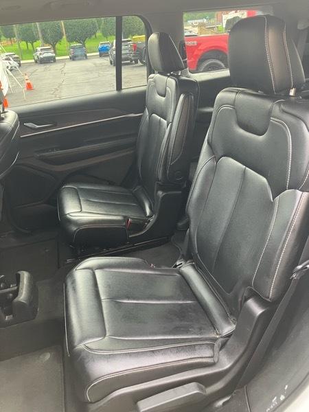 Jeep Grand Cherokee L Limited 4x4 2023