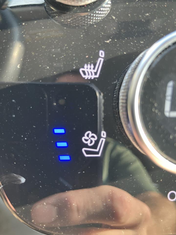 Infiniti QX60 LUXE AWD 2023