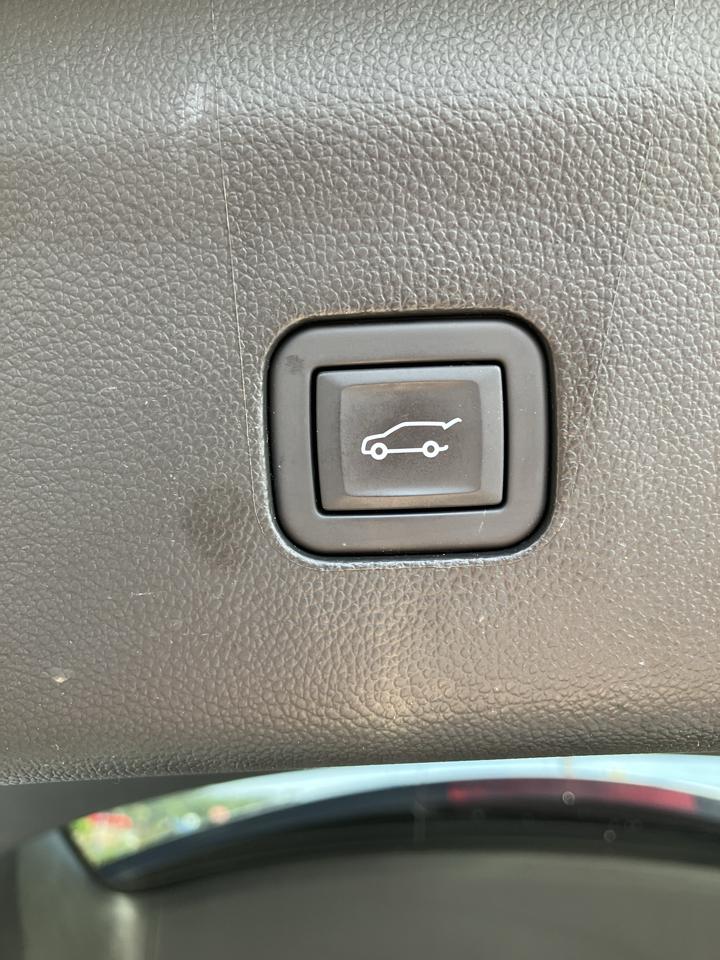 Buick Enclave AWD 4dr Essence 2023