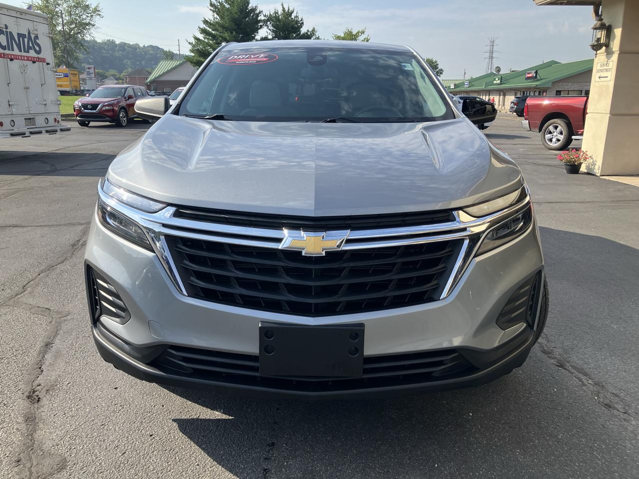 Chevrolet Equinox AWD 4dr LS w/1FL 2023