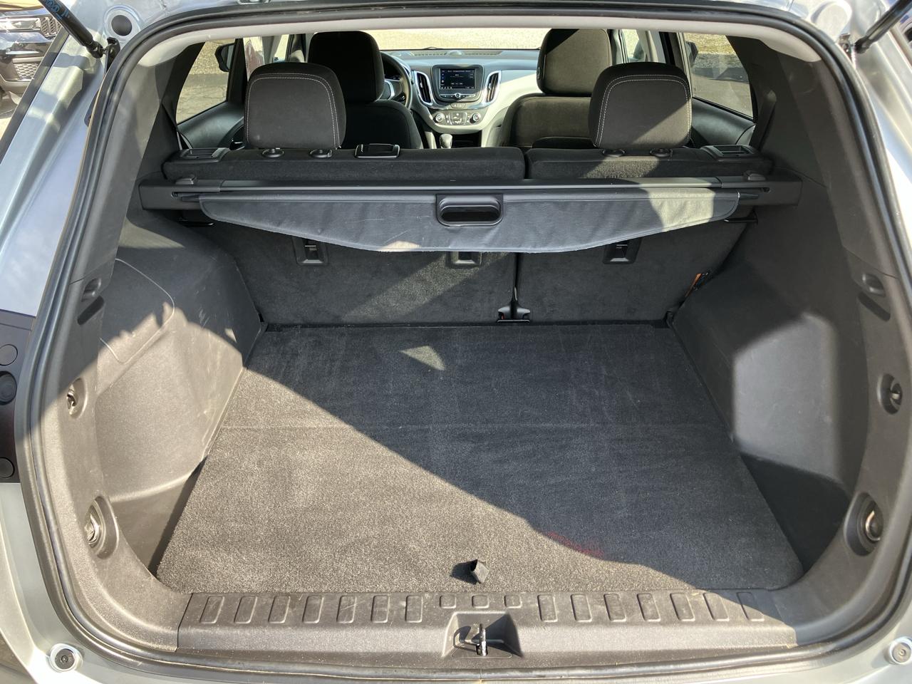 Chevrolet Equinox AWD 4dr LS w/1FL 2023