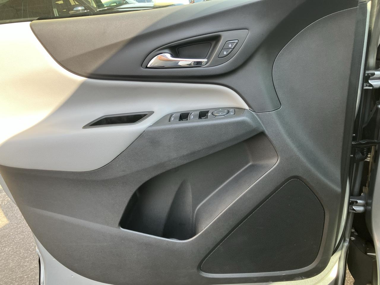 Chevrolet Equinox AWD 4dr LS w/1FL 2023