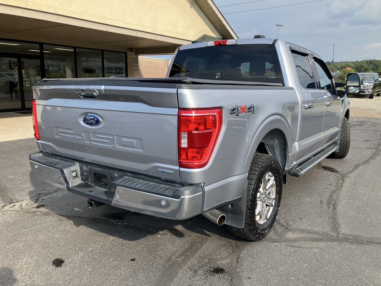 Ford F-150 4WD SuperCrew 157" XL w/HD Payload Pkg 2022