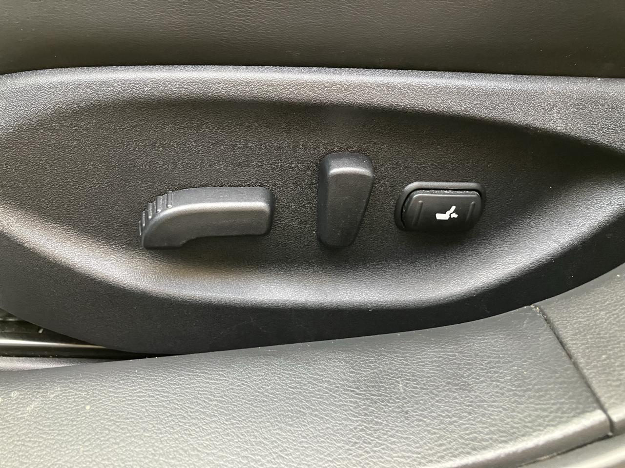 Infiniti Q50 LUXE AWD 2022