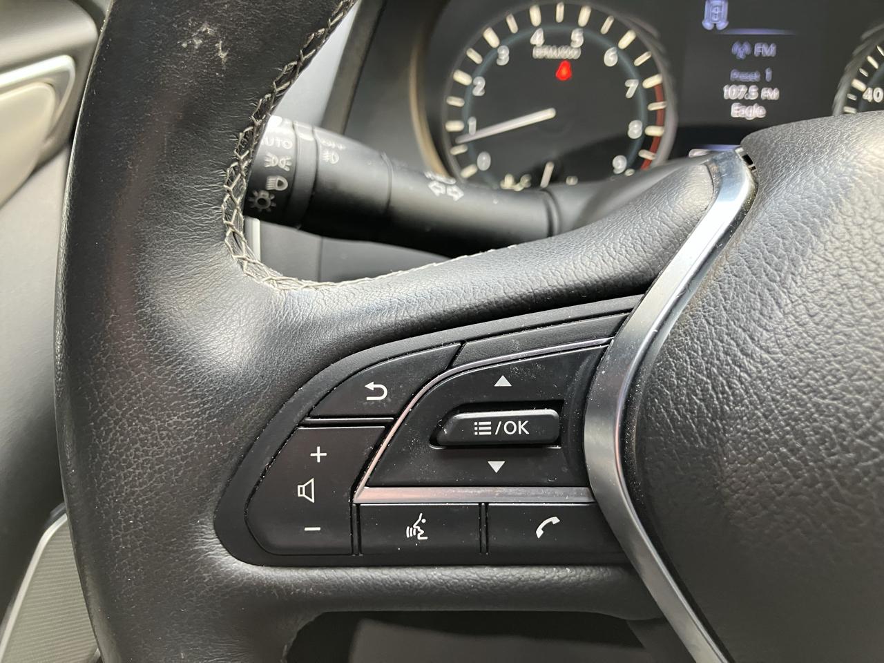 Infiniti Q50 LUXE AWD 2022