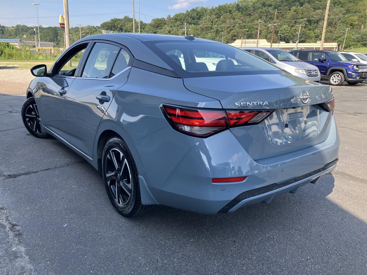 Nissan Sentra SV CVT 2024