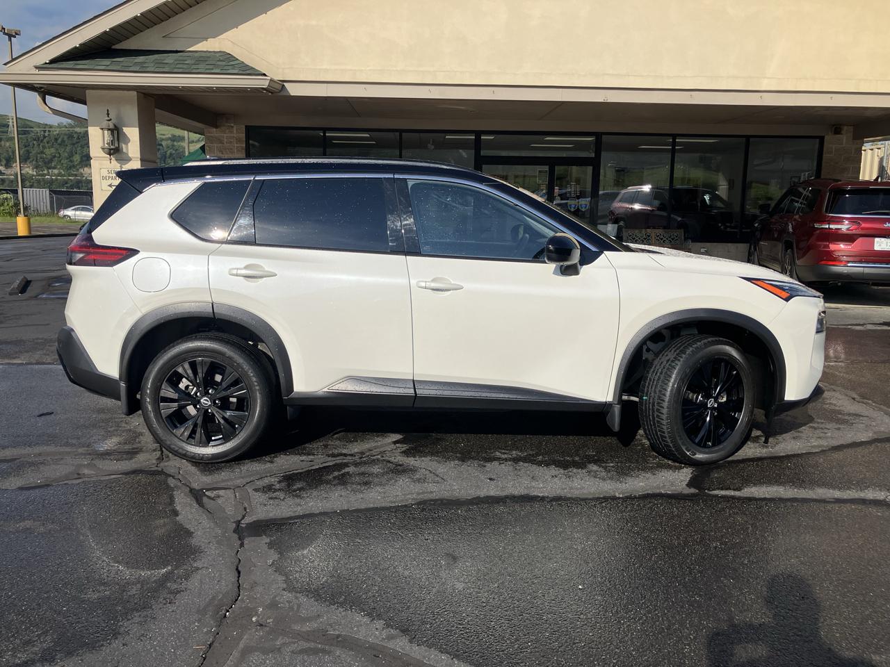 Nissan Rogue AWD SV 2023