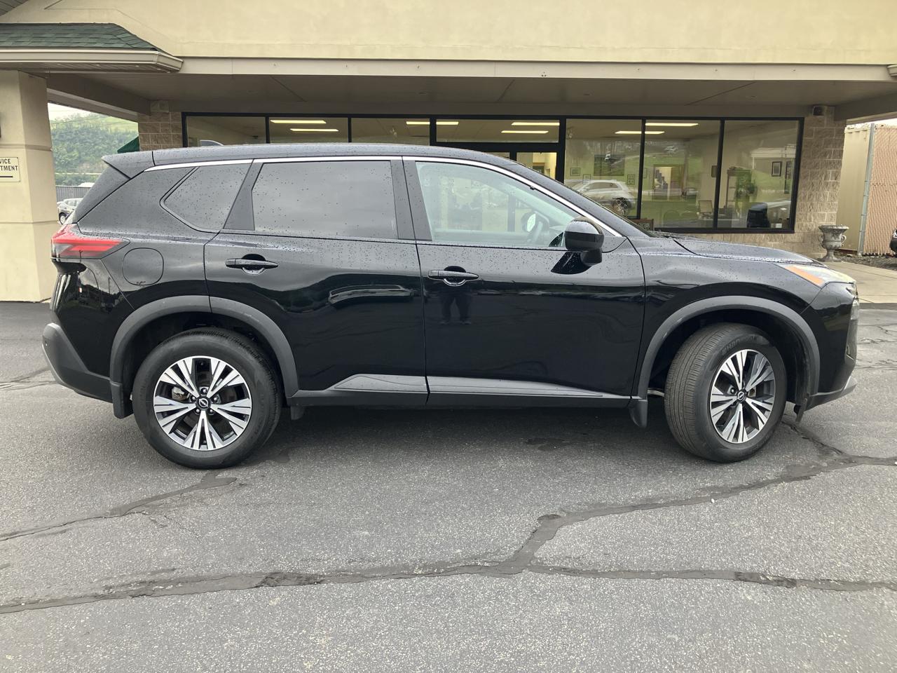 Nissan Rogue AWD SV 2023