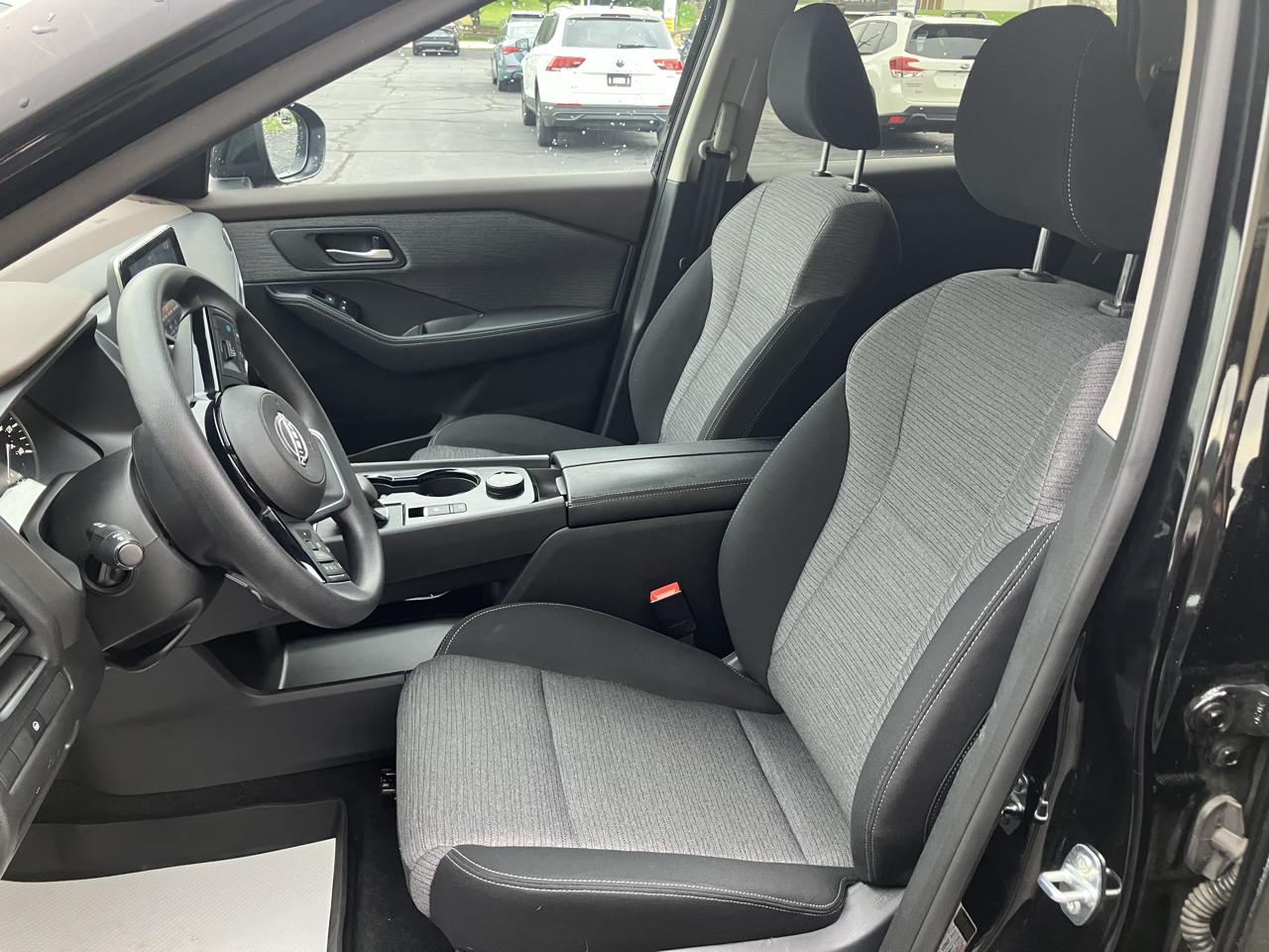 Nissan Rogue AWD SV 2023