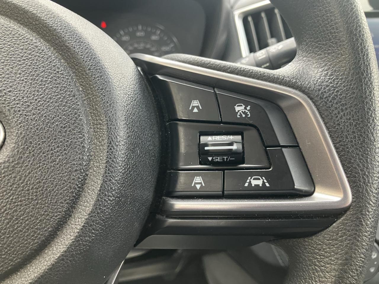 Subaru Impreza Premium 5-door CVT 2020