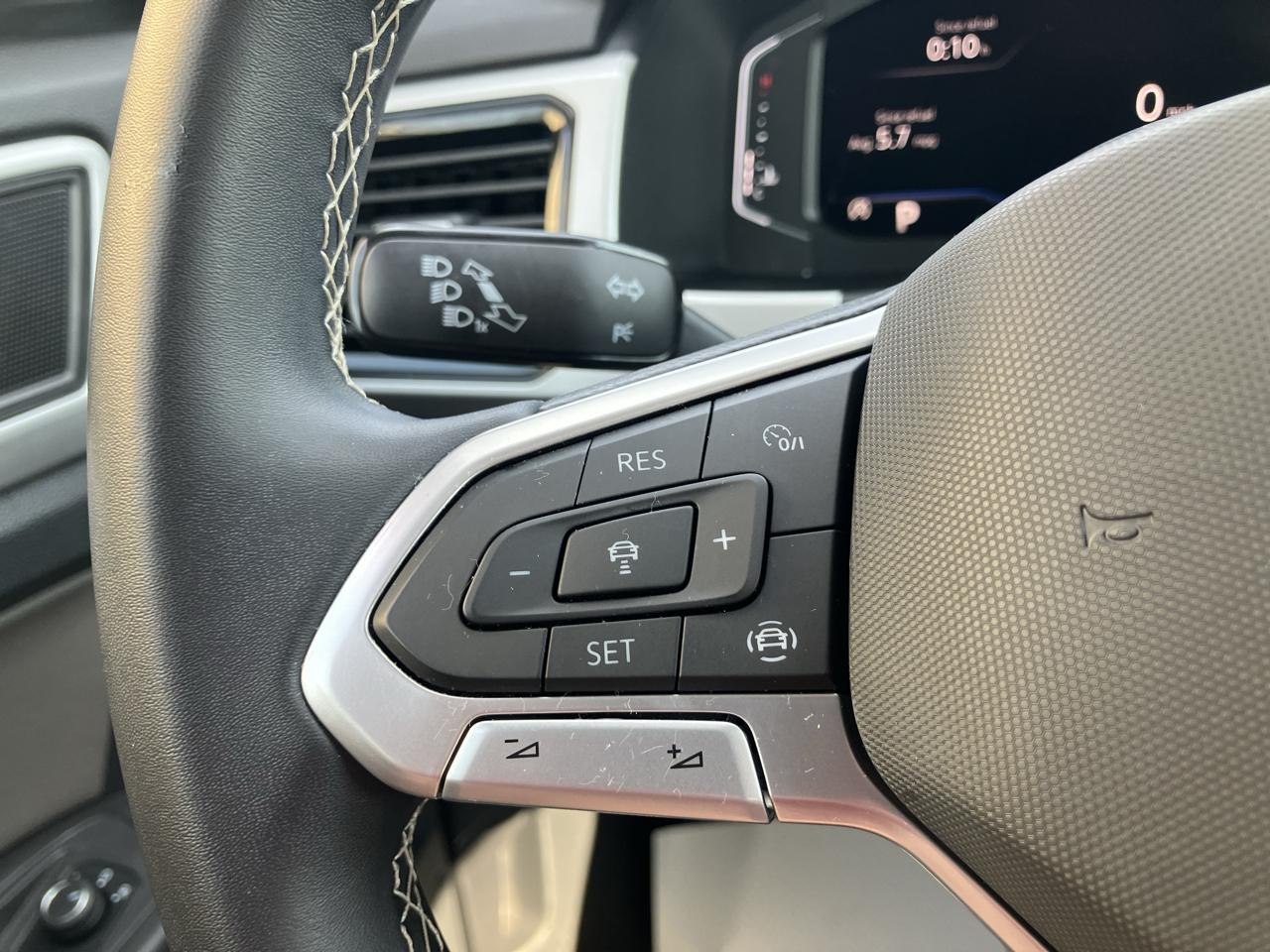 Volkswagen Atlas 2.0T SE w/Technology 4MOTION 2023