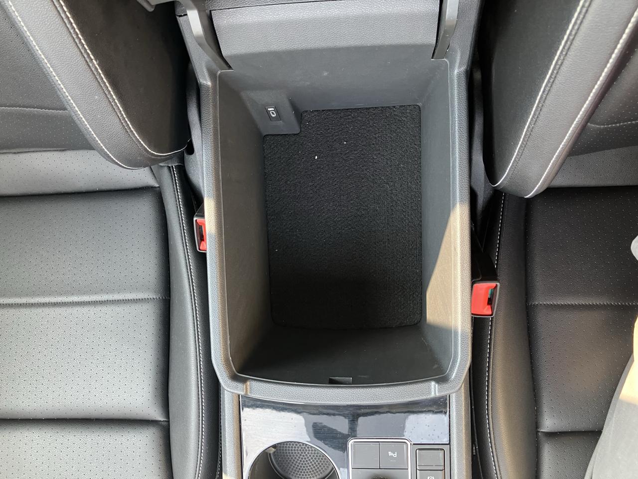 Volkswagen Atlas 2.0T SE w/Technology 4MOTION 2023