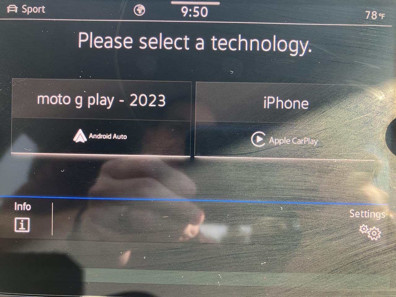 Volkswagen Atlas 2.0T SE w/Technology 4MOTION 2023