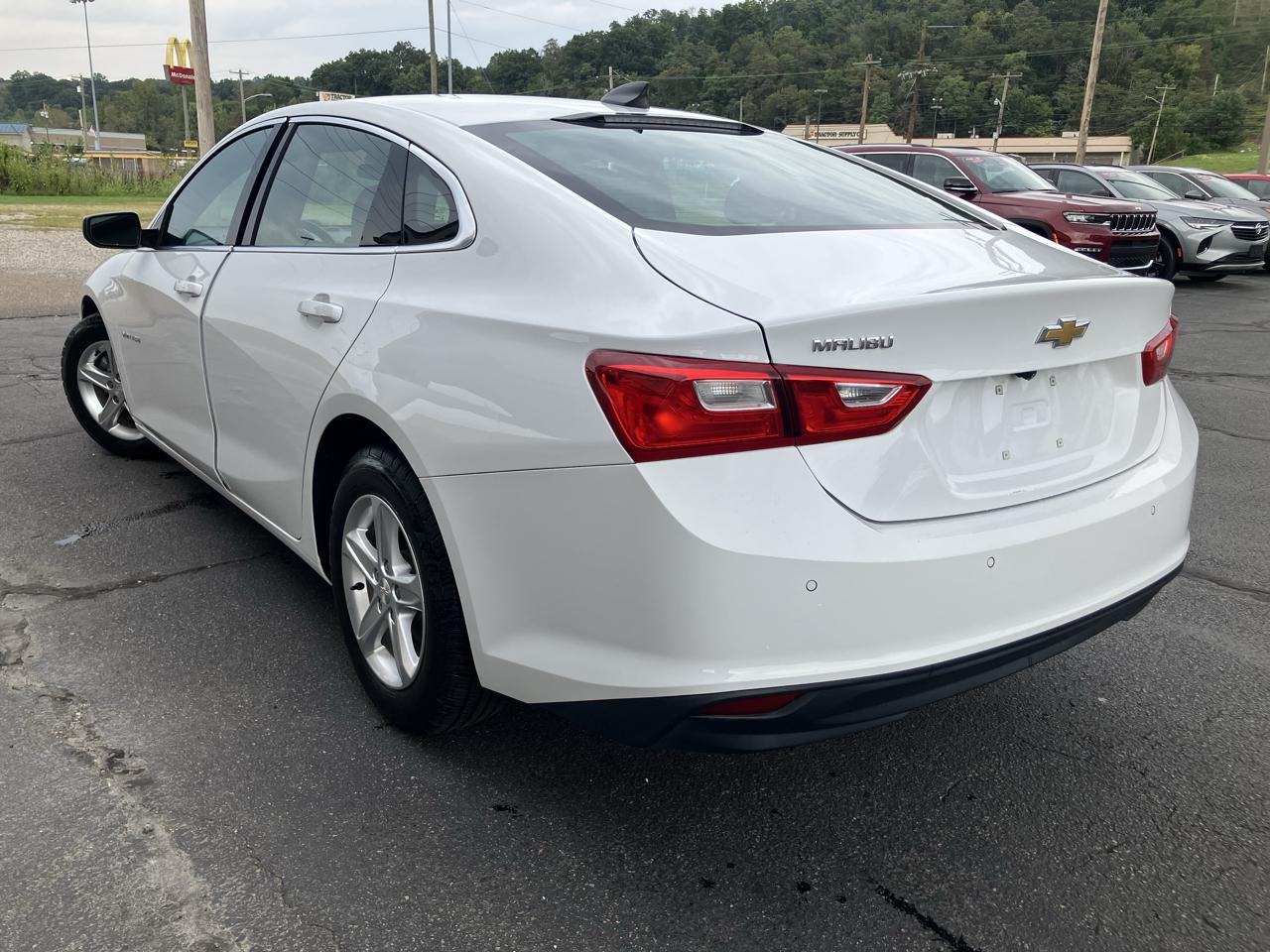 Chevrolet Malibu 4dr Sdn LS w/1FL 2023