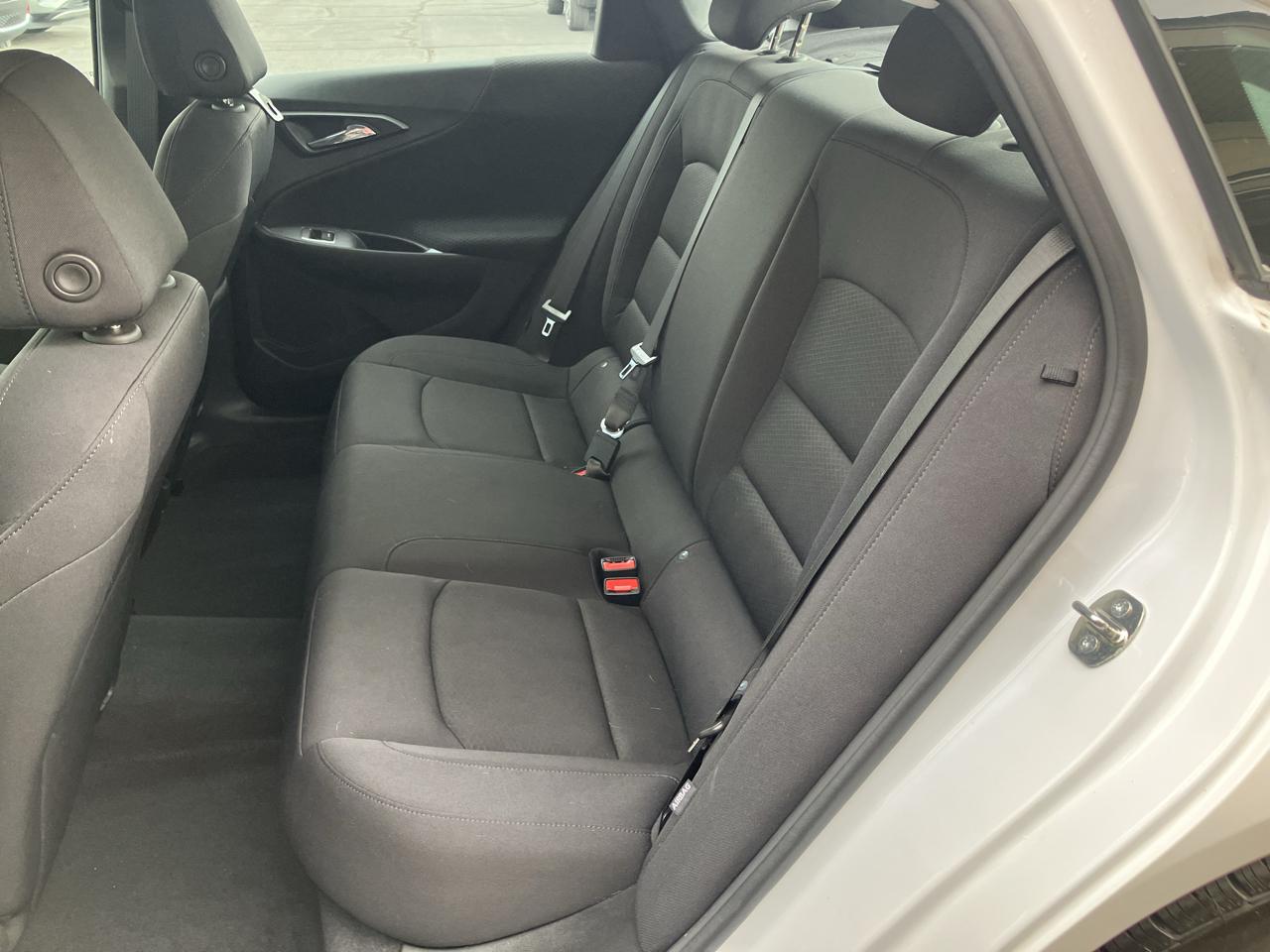 Chevrolet Malibu 4dr Sdn LS w/1FL 2023