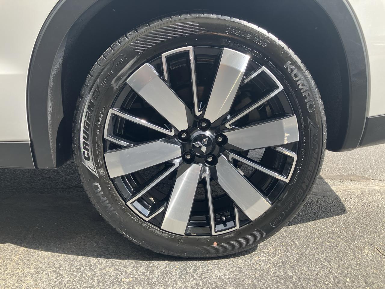Mitsubishi Outlander Trail Edition S-AWC 2025