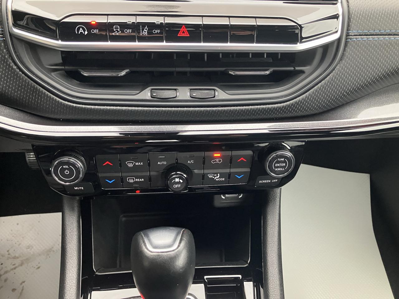 Jeep Compass Latitude 4x4 2025